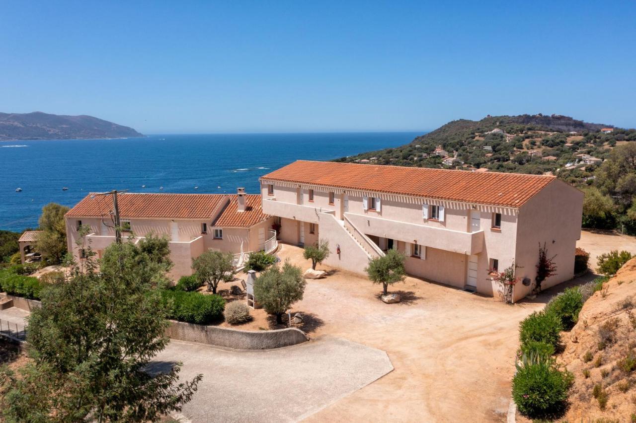 Residence Roc E Mare Tiuccia Ngoại thất bức ảnh
