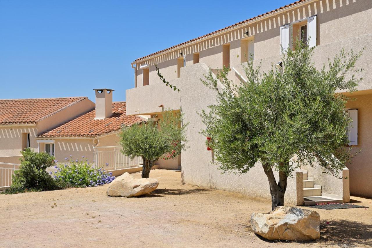 Residence Roc E Mare Tiuccia Ngoại thất bức ảnh